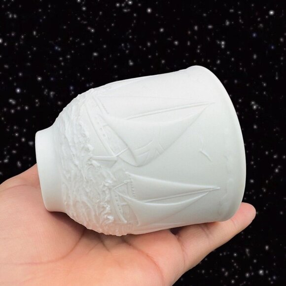 Lladro Collectors Society 1997 SAILING THE SEAS CUPS CANDLE HOLDER VOTIVE WHITE - Picture 4 of 13